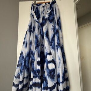 Elegant Blue Patterned Maxi Skirt